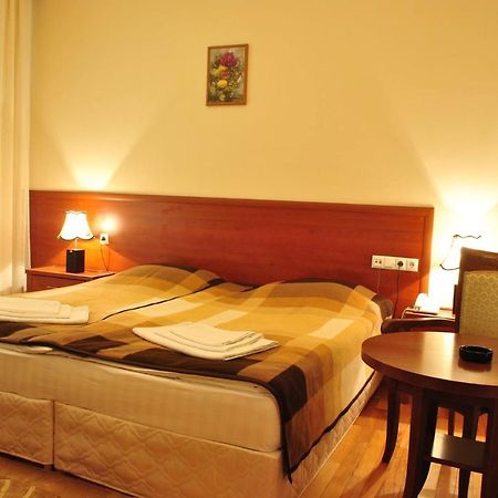 Hotel Arpa Yeghegnadzor Zewnętrze zdjęcie