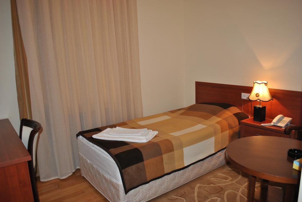 Hotel Arpa Yeghegnadzor Zewnętrze zdjęcie